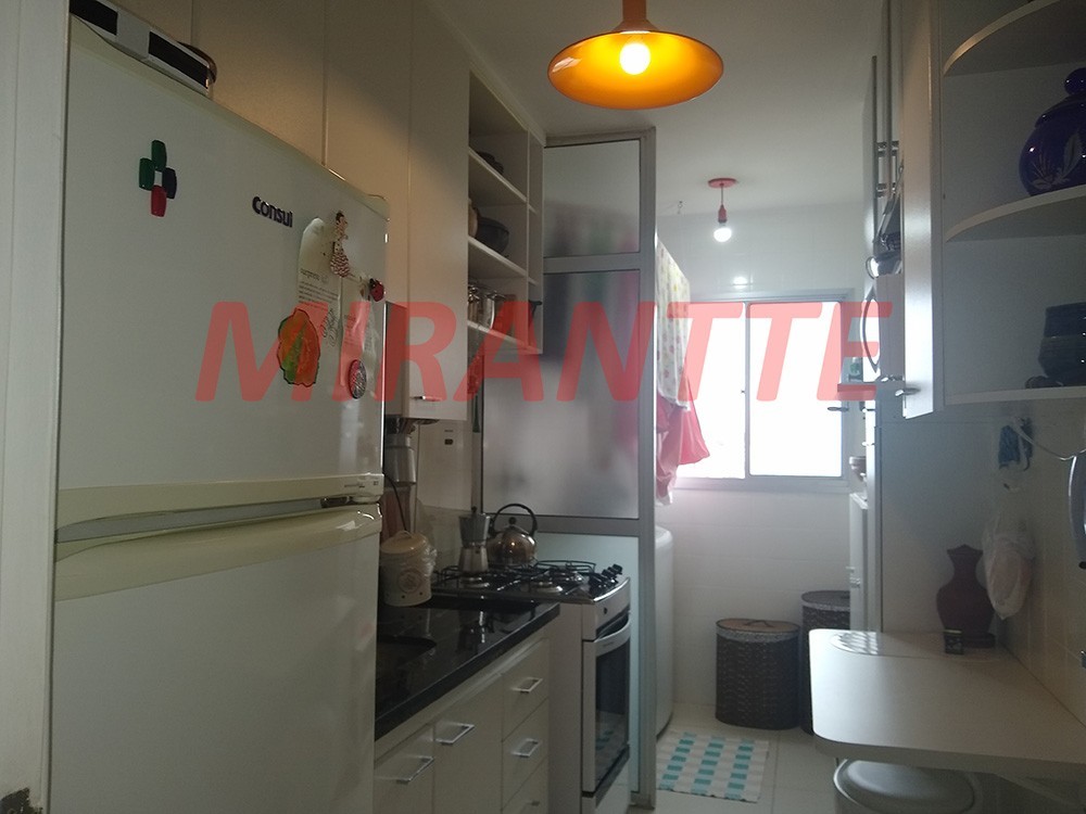 Apartamento de 50m² com 2 quartos em Santa Teresinha