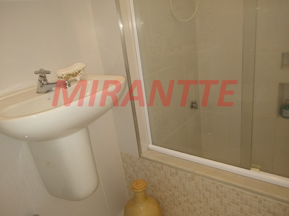 Apartamento de 50m² com 2 quartos em Santa Teresinha