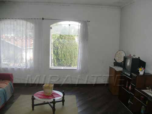Casa terrea com 3 quartos em Horto Florestal