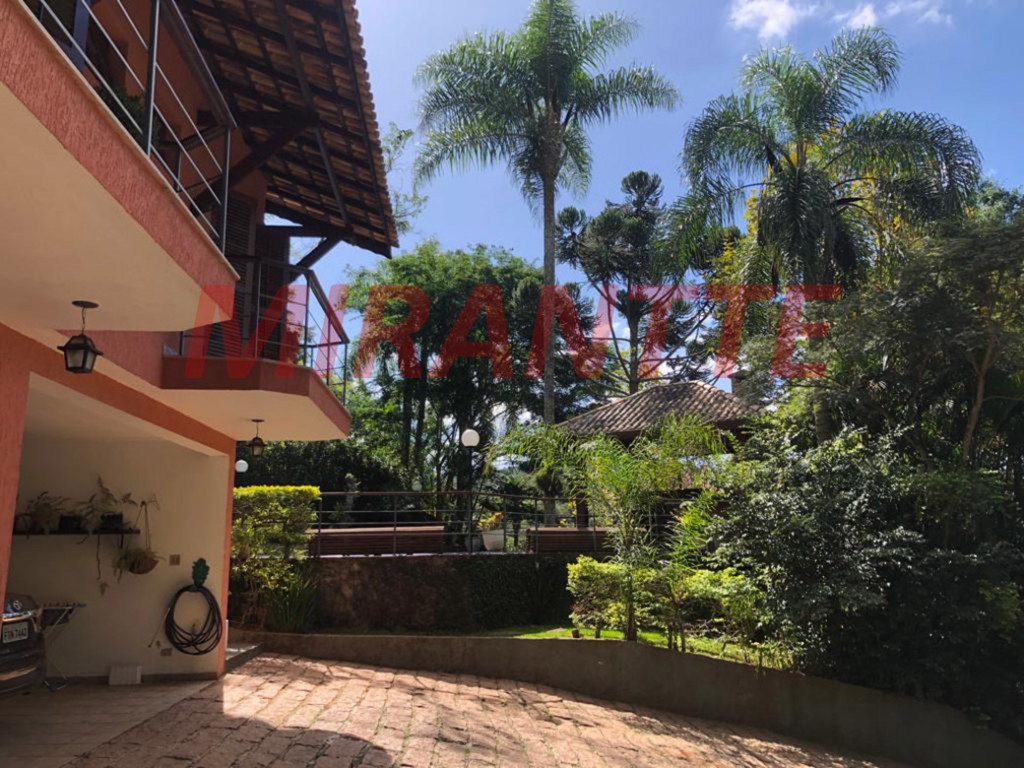 Sobrado de 269m² com 3 quartos em Serra da Cantareira