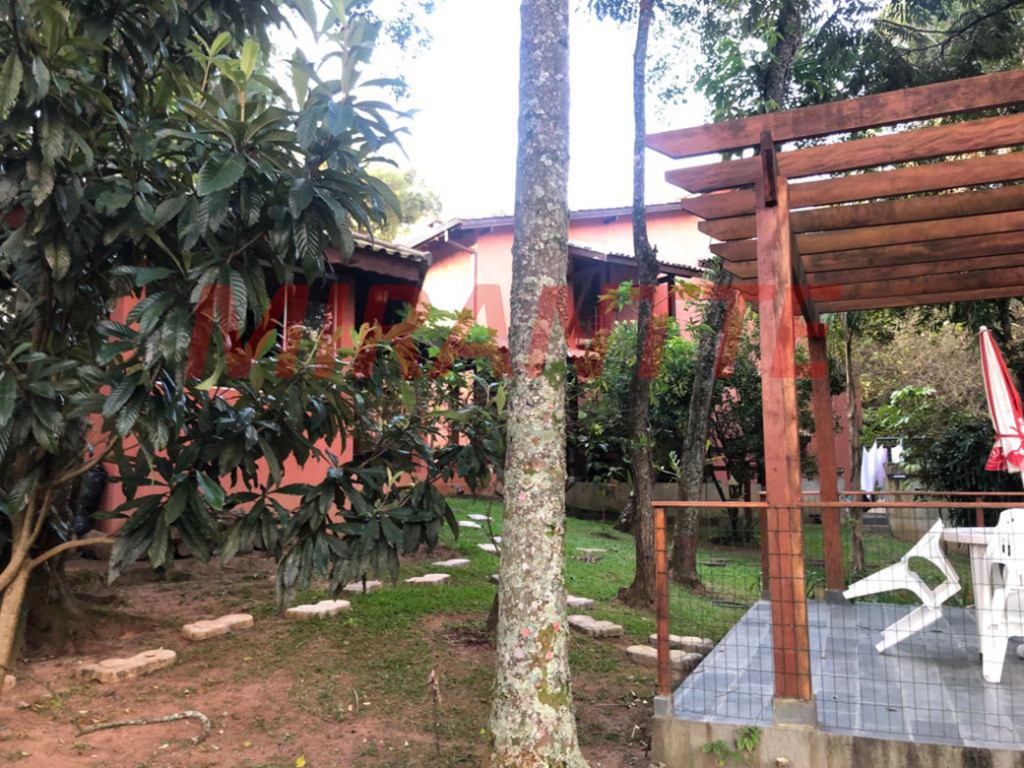 Sobrado de 269m² com 3 quartos em Serra da Cantareira