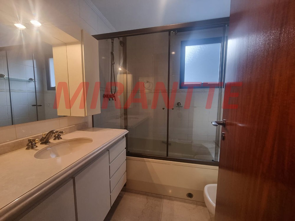 Apartamento de 210m² com 4 quartos em Santana