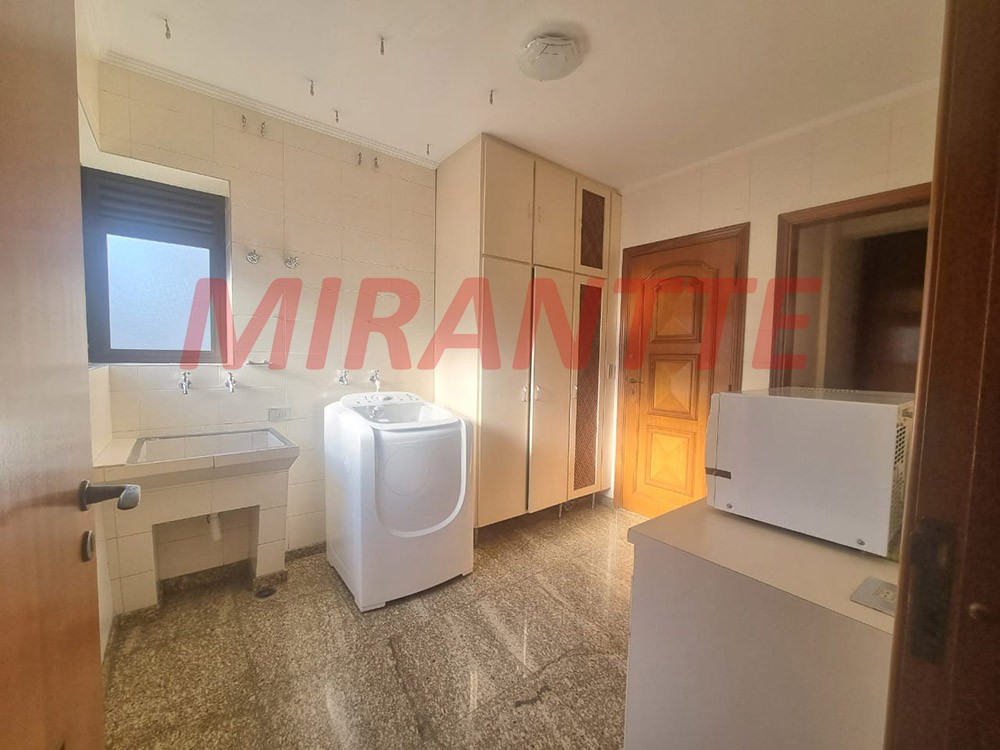 Apartamento de 210m² com 4 quartos em Santana