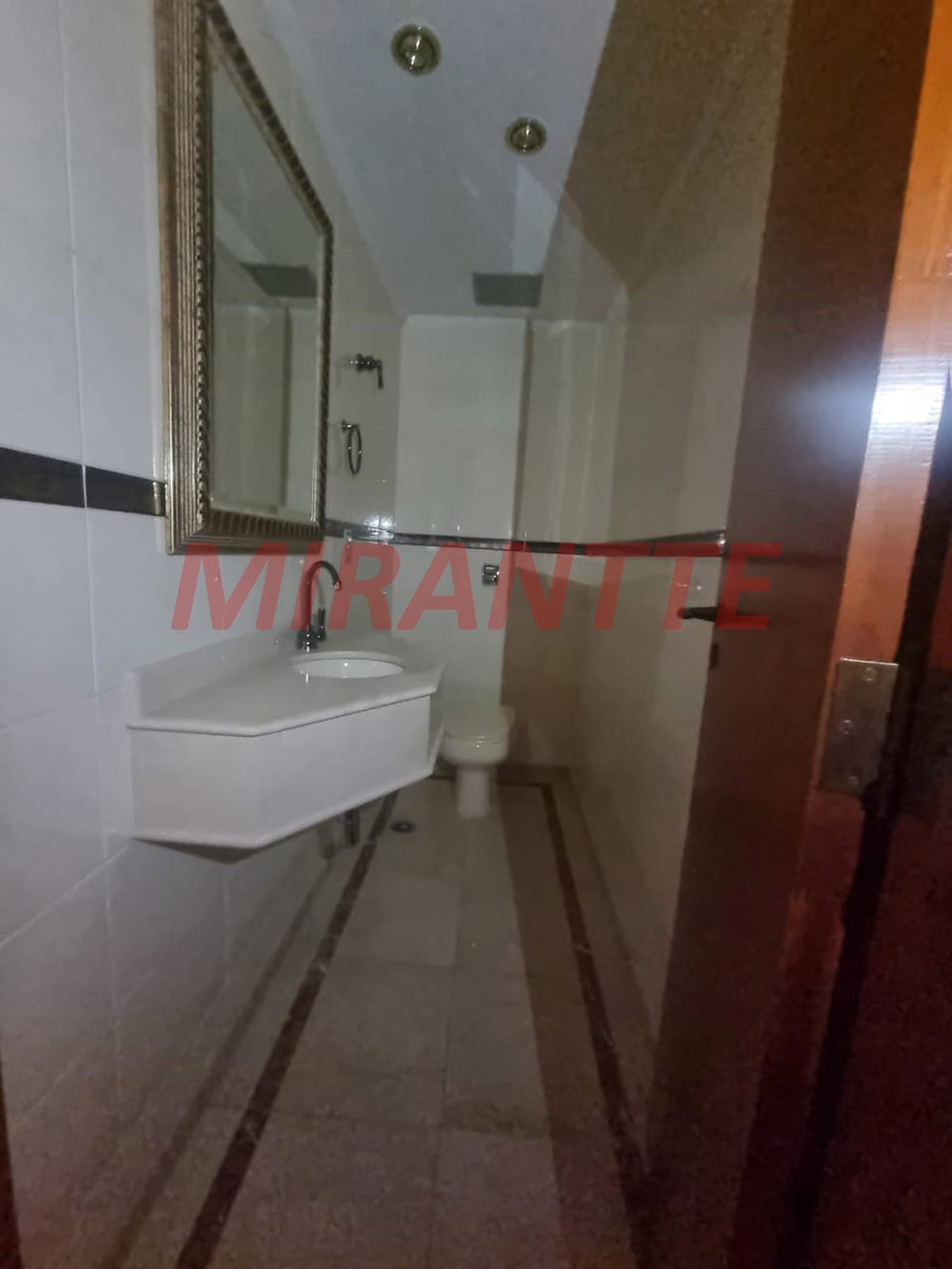 Apartamento de 210m² com 4 quartos em Santana