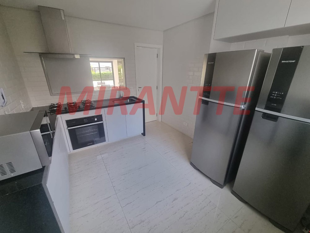 Apartamento de 210m² com 4 quartos em Santana