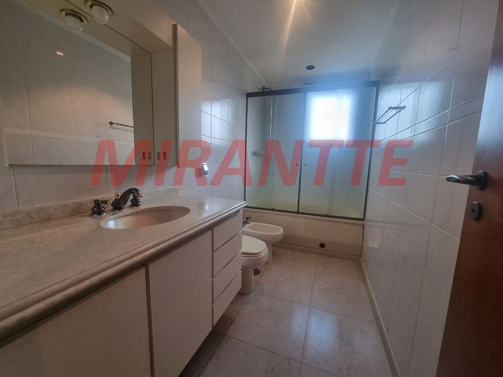 Apartamento de 210m² com 4 quartos em Santana