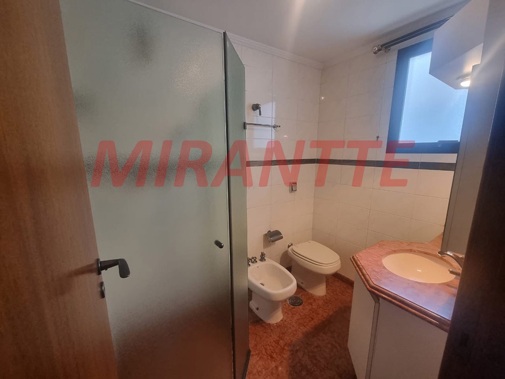 Apartamento de 210m² com 4 quartos em Santana