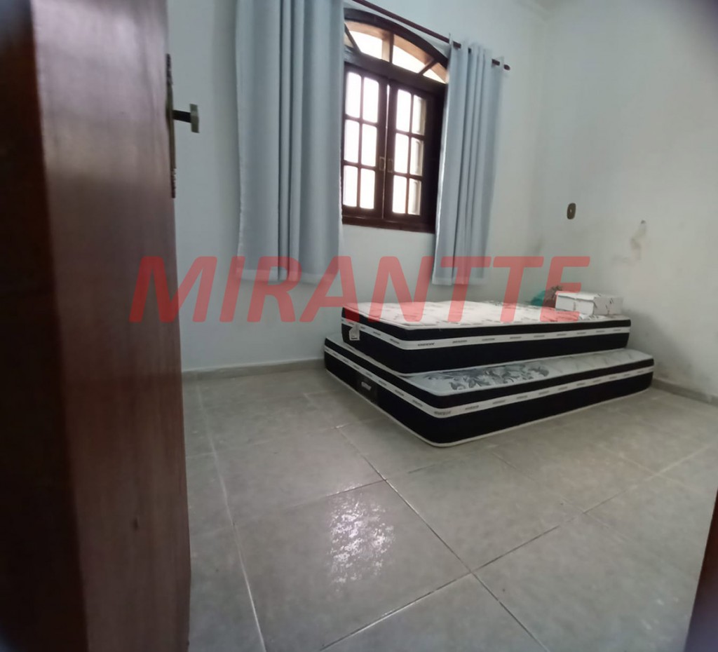Casa terrea de 200m² com 3 quartos em Jardim Peri