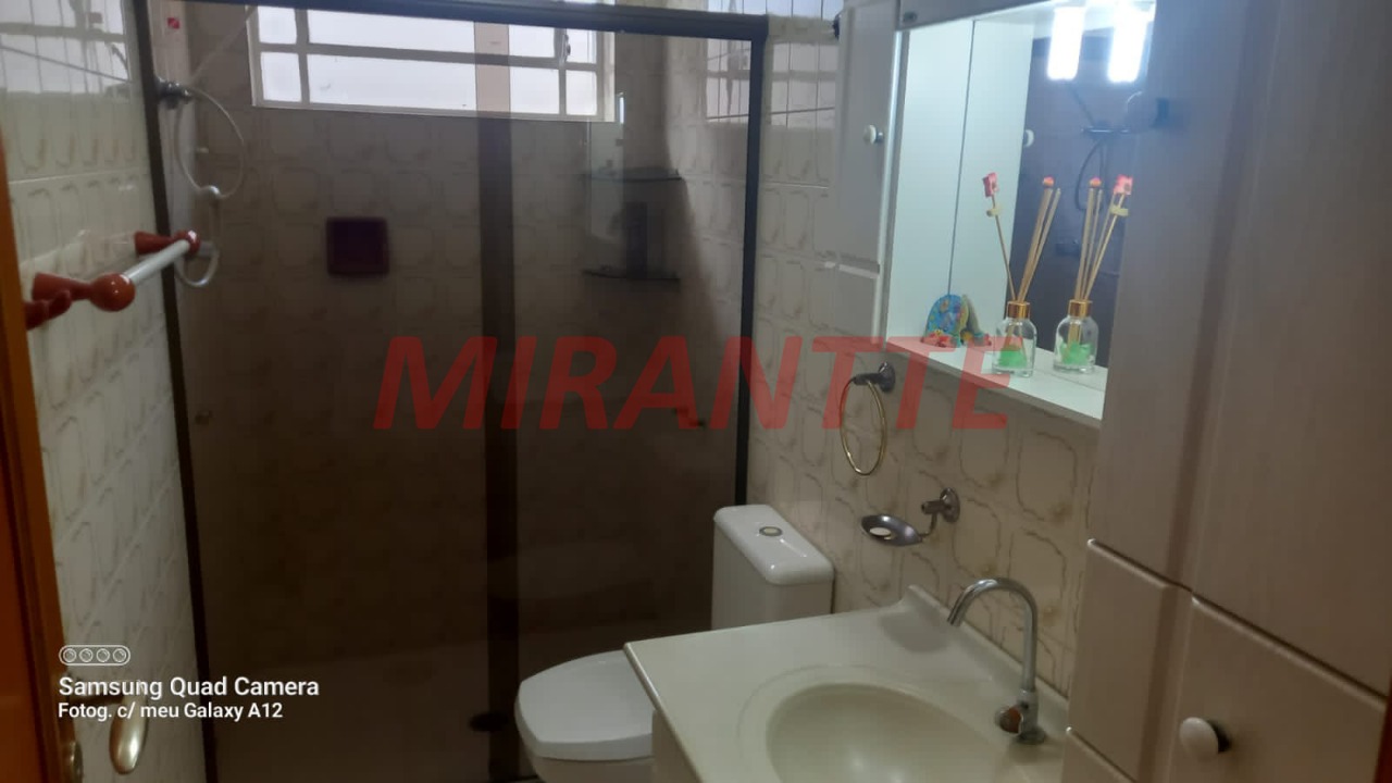 Sobrado de 211m² com 4 quartos em Tremembe