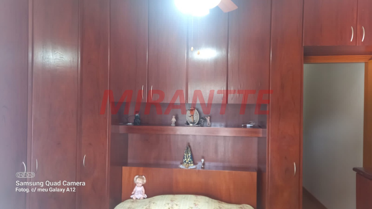 Sobrado de 211m² com 4 quartos em Tremembe