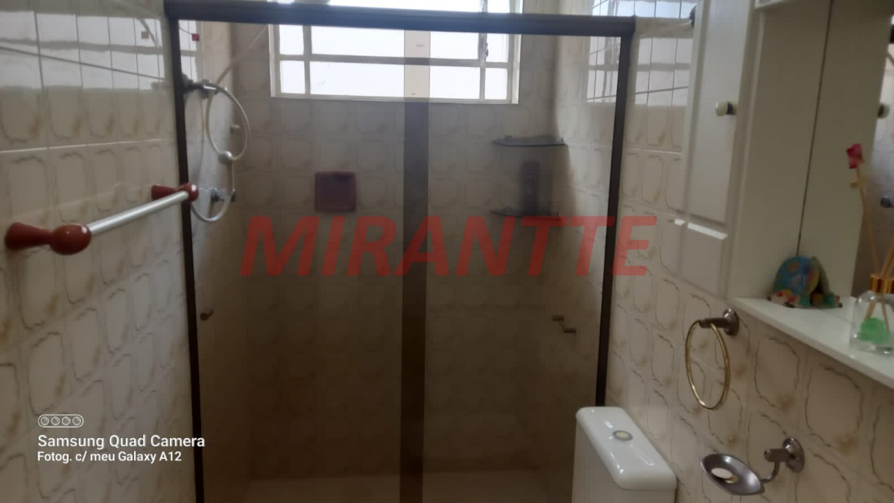 Sobrado de 211m² com 4 quartos em Tremembe