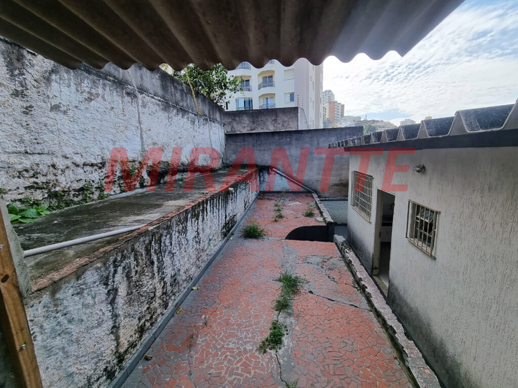 Sobrado com 2 quartos em Vila Guaca
