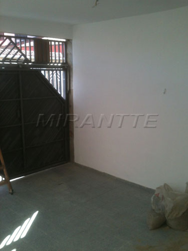 Sobrado de 130m² com 3 quartos em Vila Isolina Mazzei