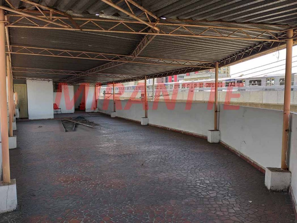 Comercial de 340m² em Santana