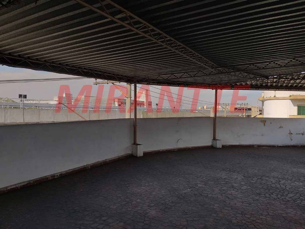 Comercial de 340m² em Santana