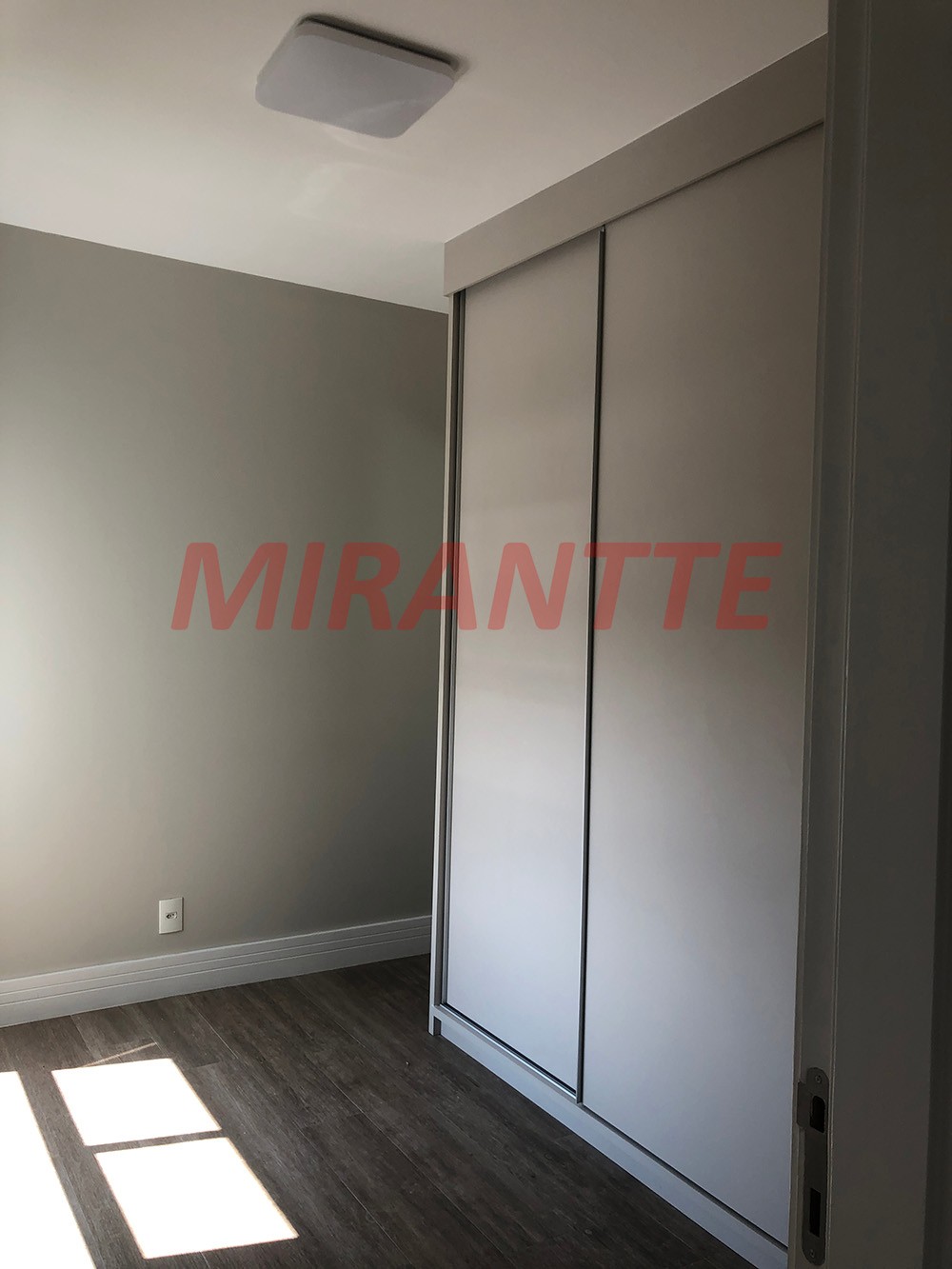 Apartamento de 200m² com 3 quartos em Santana