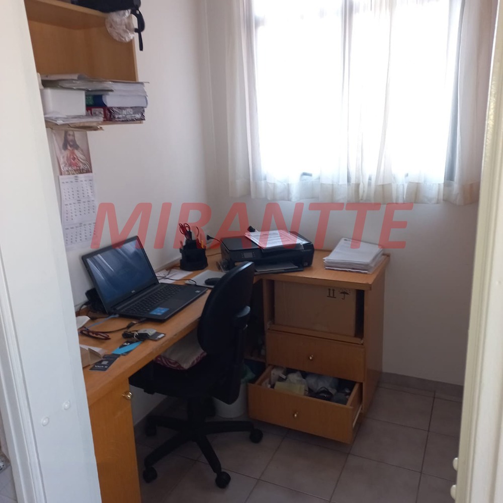 Apartamento com 4 quartos em Santana