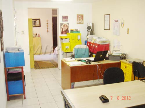 Sobrado de 990m² com 13 quartos em Casa Verde