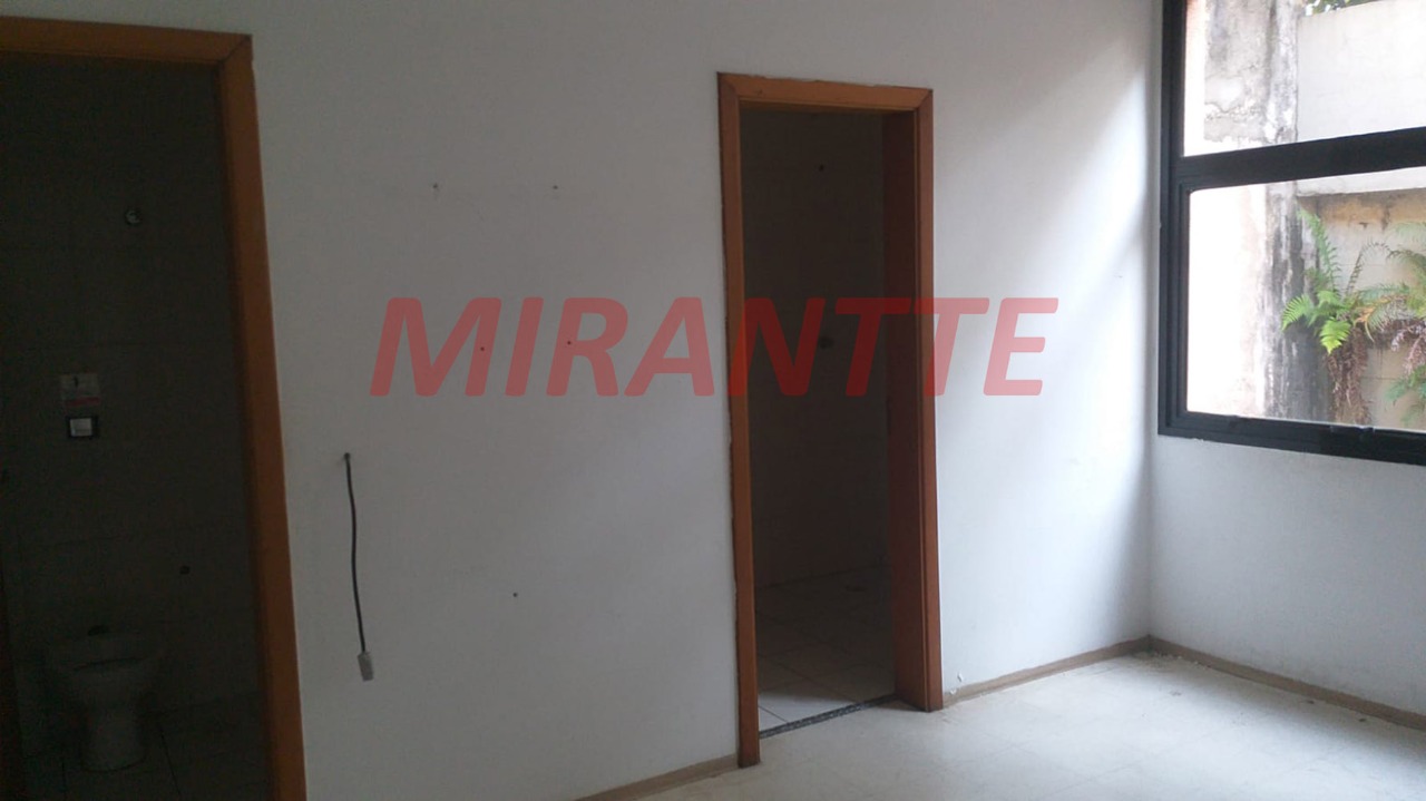Conjunto comercial de 185m² em Santana