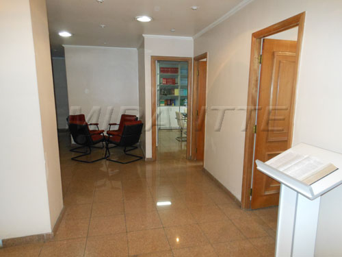 Comercial de 132m² em CENTRO