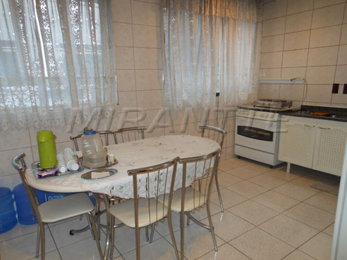 Comercial de 132m² em CENTRO