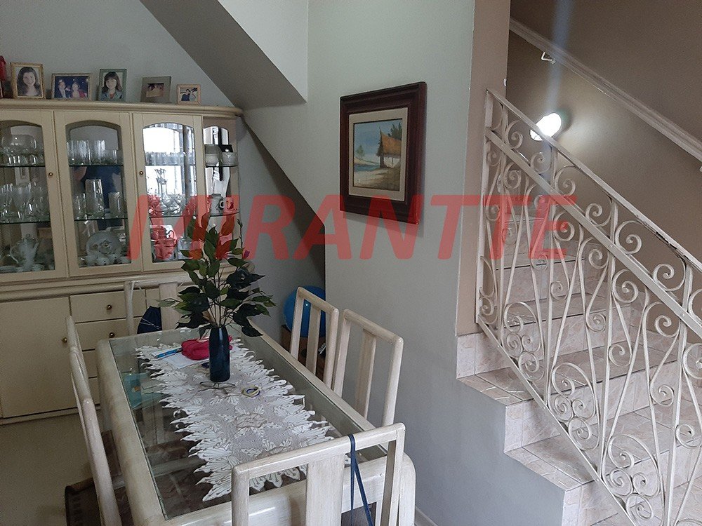 Sobrado de 250m² com 4 quartos em Casa Verde
