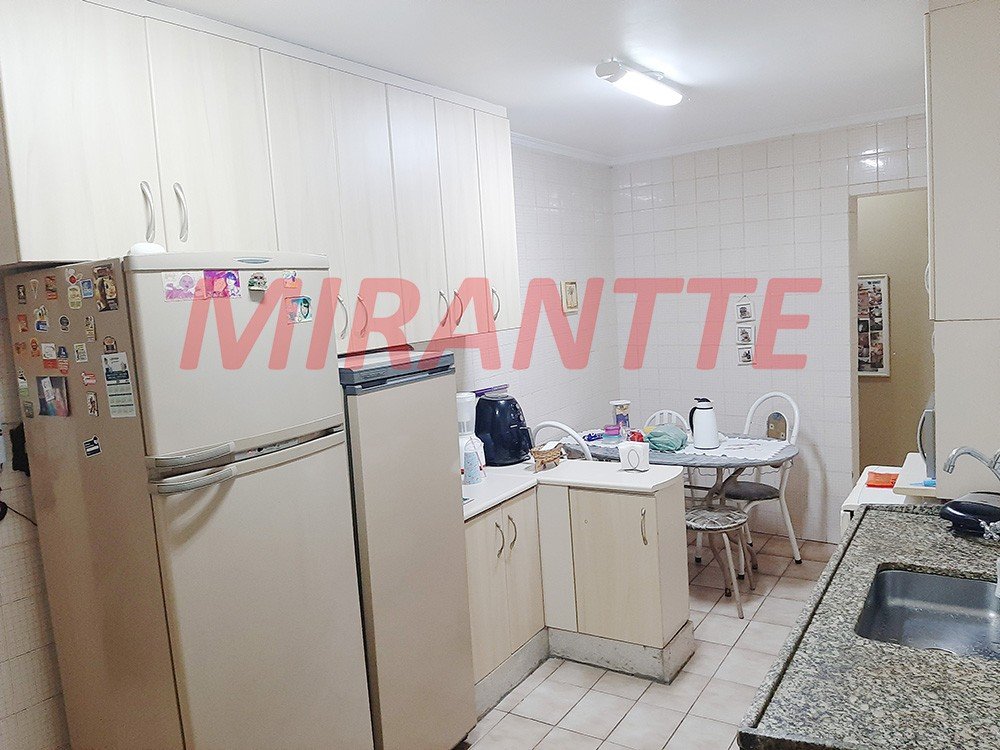 Sobrado de 250m² com 4 quartos em Casa Verde