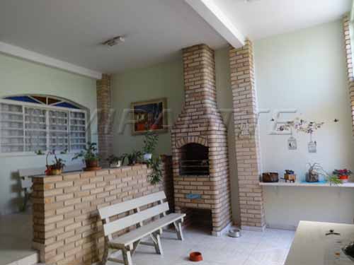 Casa terrea de 330m² com 5 quartos em Vila Mazzei