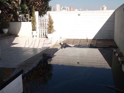 Sobrado de 500m² com 4 quartos em Mandaqui