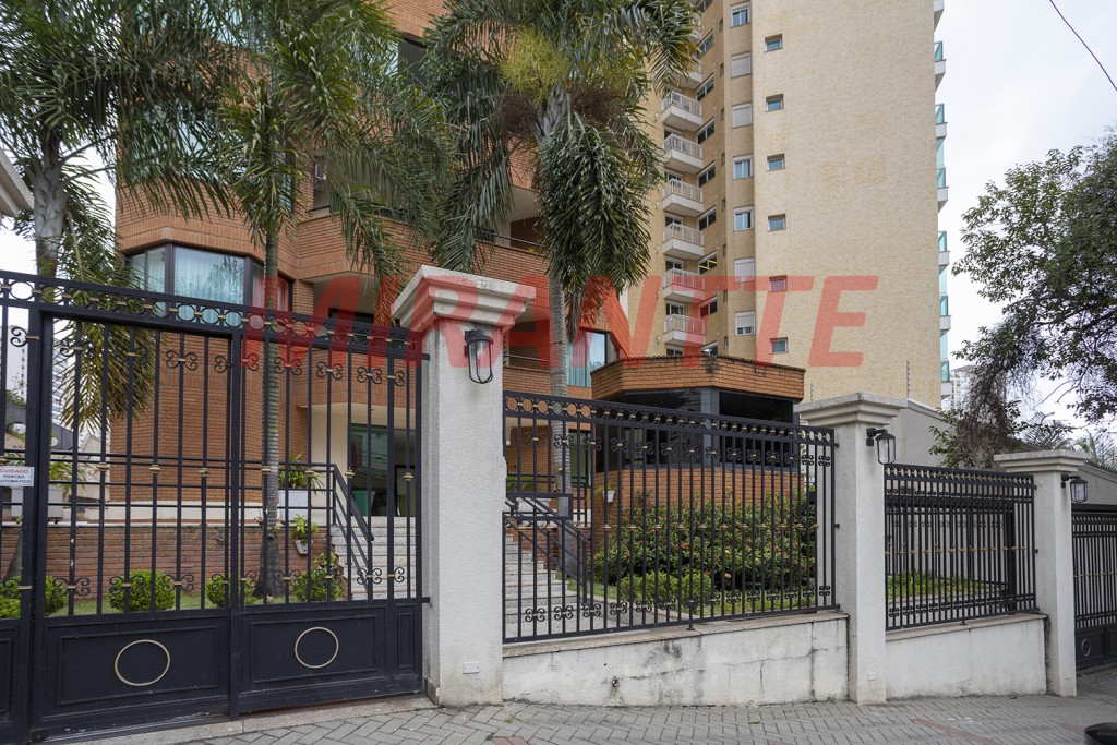 Apartamento de 218m² com 4 quartos em Santana