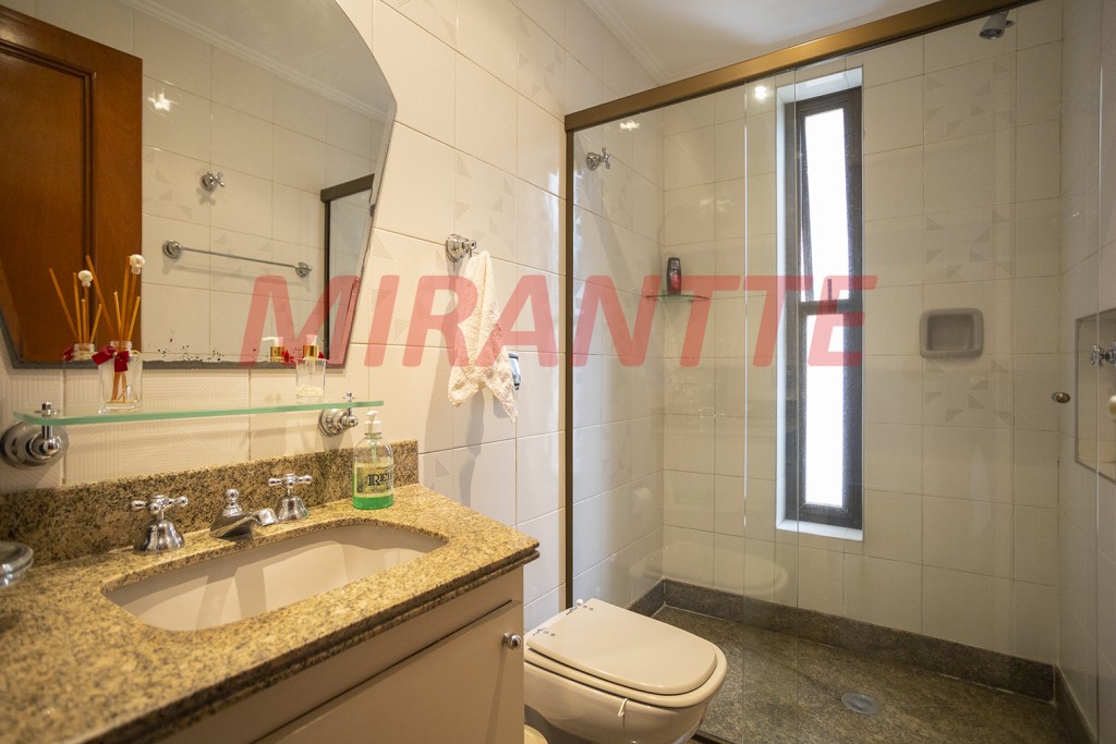 Apartamento de 218m² com 4 quartos em Santana