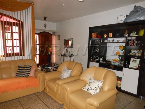 Casa terrea de 183m² com 3 quartos em Vila Mazzei