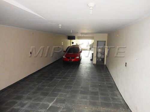 Casa terrea de 183m² com 3 quartos em Vila Mazzei