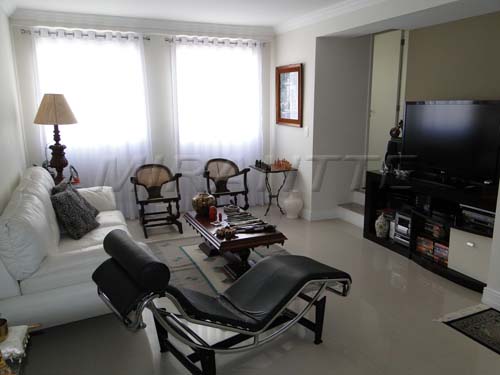 Cond. fechado de 114m² com 3 quartos em Pedra Branca