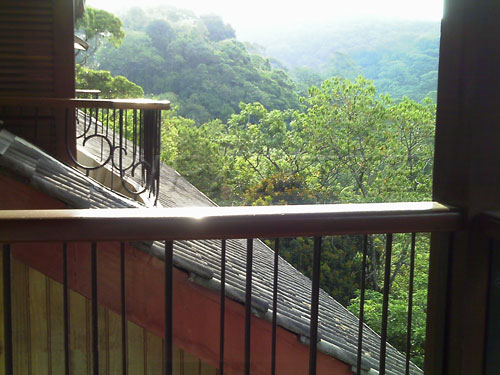 Sobrado de 557m² com 4 quartos em Serra da Cantareira