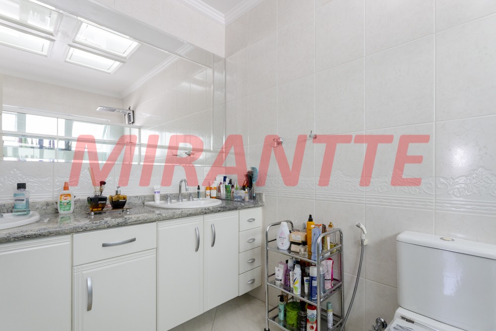 Sobrado de 450m² com 4 quartos em Tucuruvi