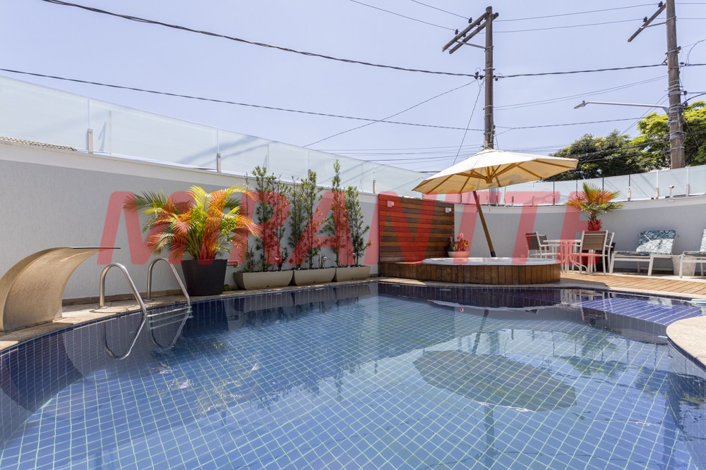 Sobrado de 450m² com 4 quartos em Tucuruvi