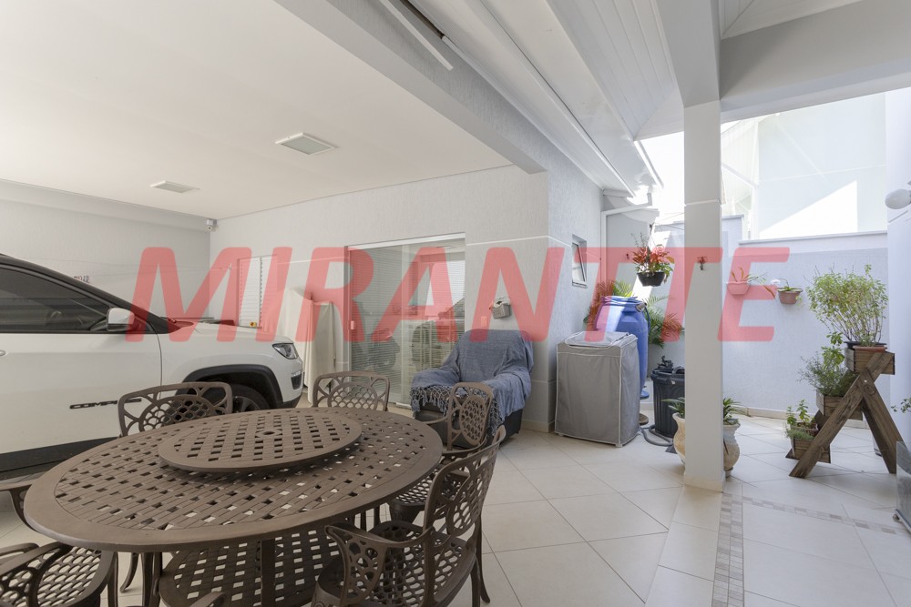Sobrado de 450m² com 4 quartos em Tucuruvi