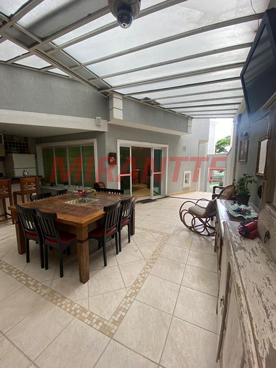 Sobrado de 380m² com 4 quartos em Jardim França