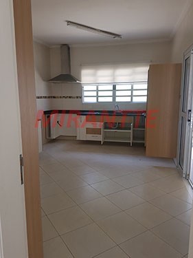 Sobrado de 220m² com 3 quartos em Jardim Bibi