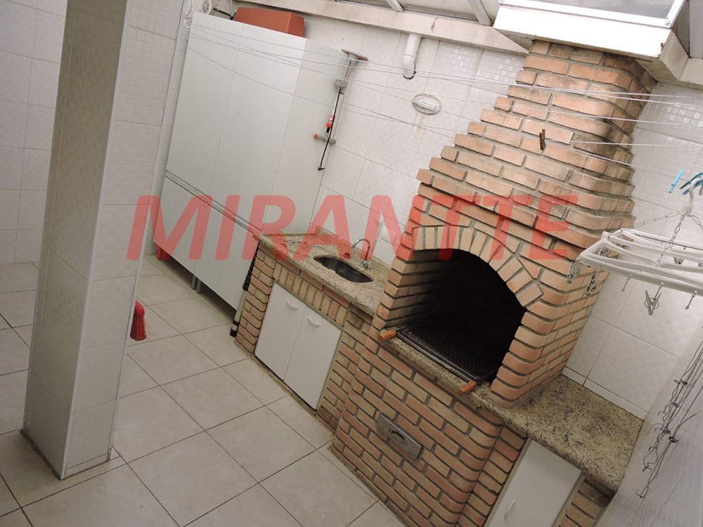 Cond. fechado de 147m² com 3 quartos em Tremembe