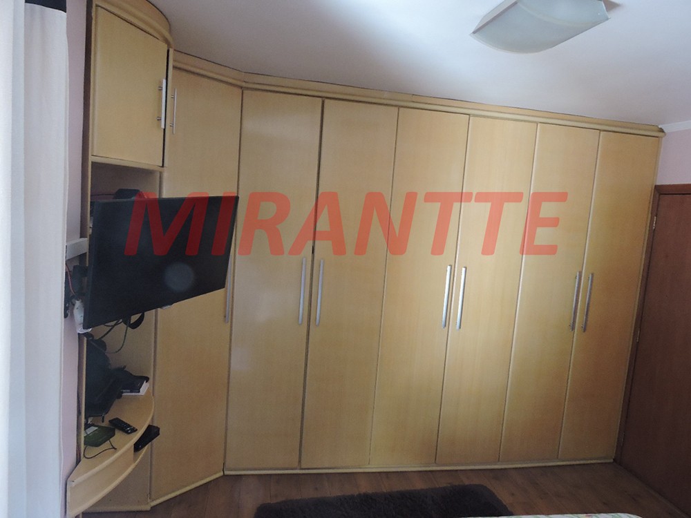 Cond. fechado de 147m² com 3 quartos em Tremembe