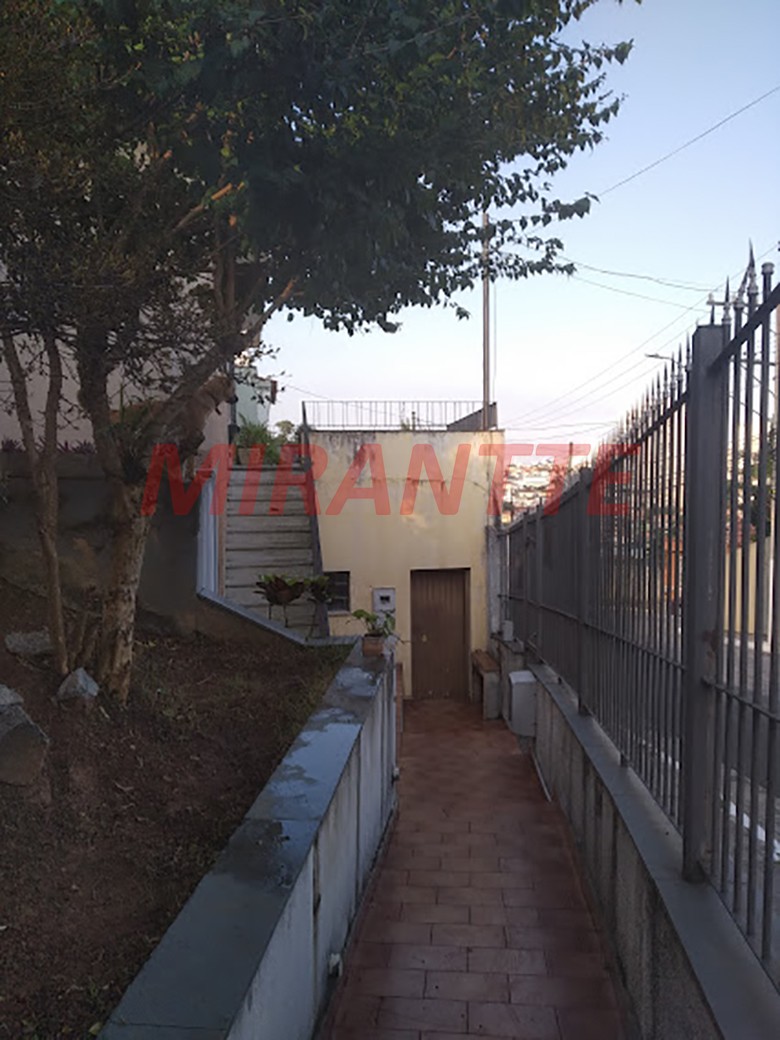 Casa terrea de 195m² com 2 quartos em Tucuruvi