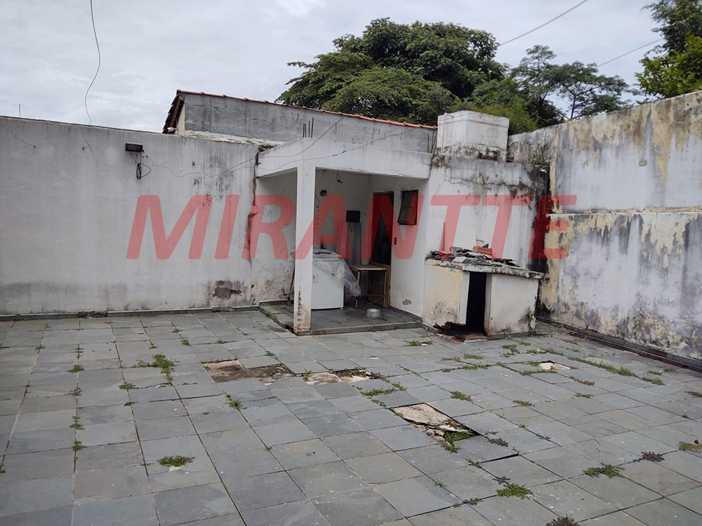 Sobrado de 150m² com 4 quartos em Vila Vitório Mazzei