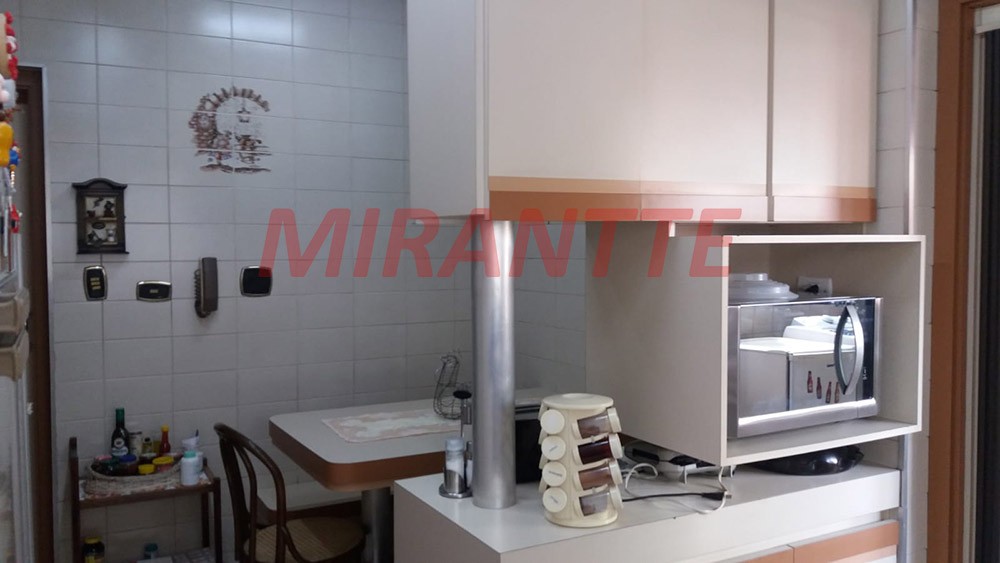 Apartamento com 4 quartos em Santana