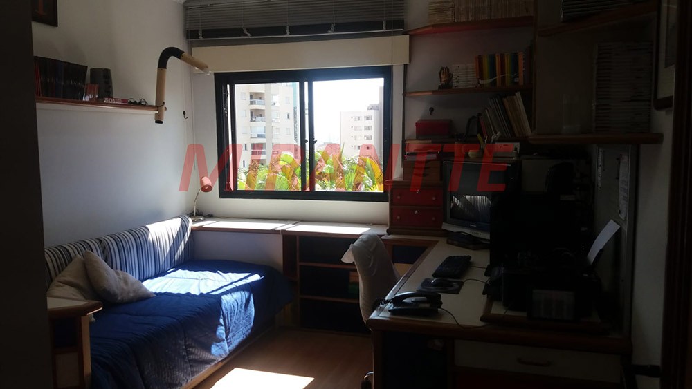 Apartamento com 4 quartos em Santana