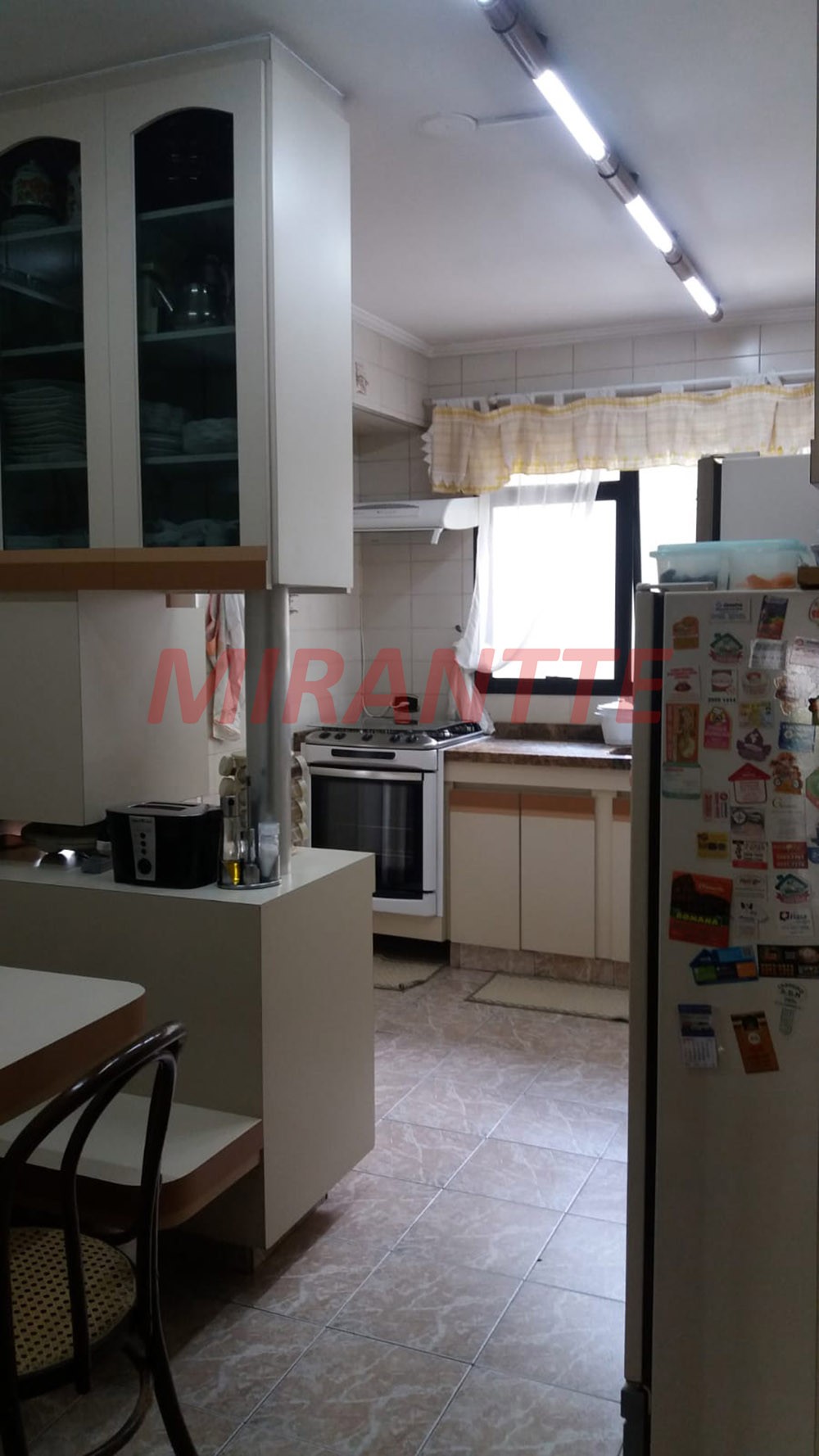 Apartamento com 4 quartos em Santana