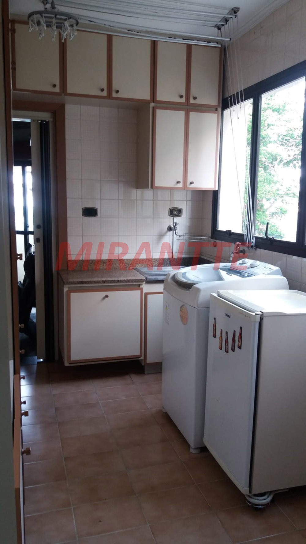 Apartamento com 4 quartos em Santana