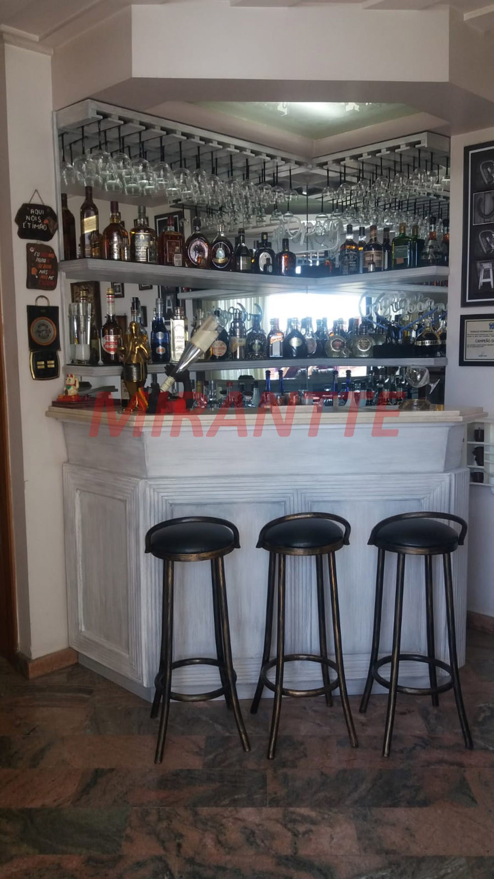 Apartamento com 4 quartos em Santana