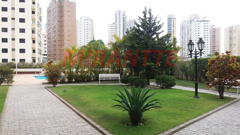 Apartamento com 4 quartos em Santana